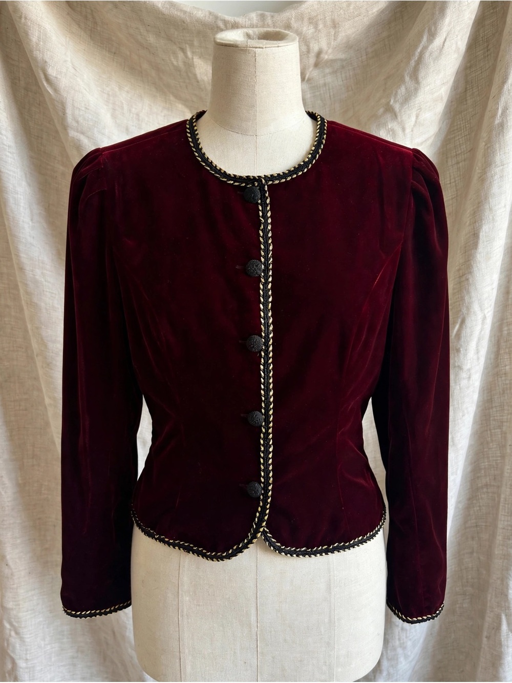 Vtg 80s Maggy London Wine Bordeaux Velvet Jacket Black Gold Sz 12